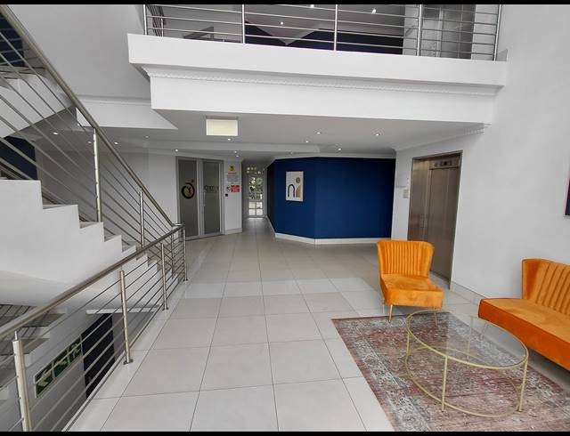 362M² OFFICE TO LET IN FOURWAYS